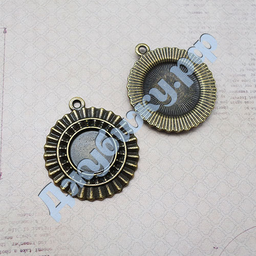 Рамка для бижутерии бронза, 26*30*2 мм Рамка для бижутерии бронза, 26*30*2 мм