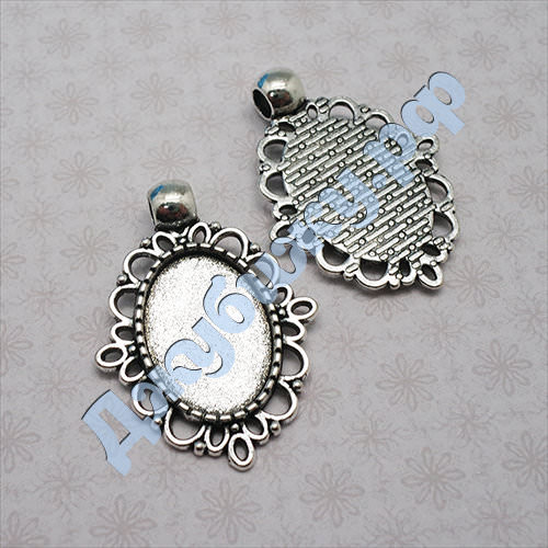 Рамка для бижутерии серебро, 24*33 мм