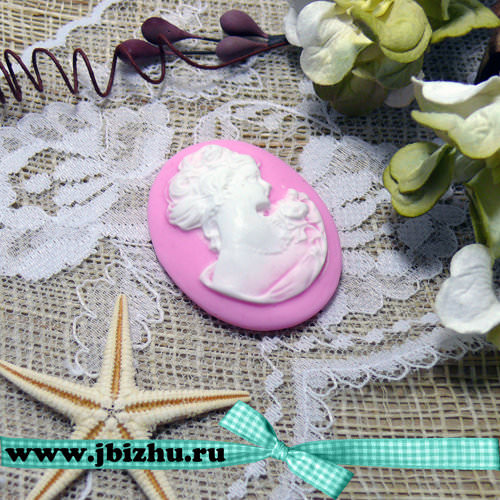 Камея "Дама" розовая