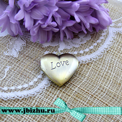 Кулон "Сердце Love" бронза 29*29 мм